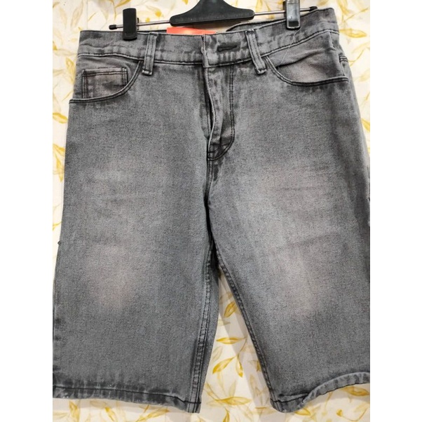 Jual LEVIS PENDEK PRIA MURAH | Shopee Indonesia