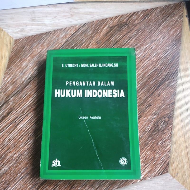 Jual Buku Pengantar Dalam Hukum Indonesia | Shopee Indonesia