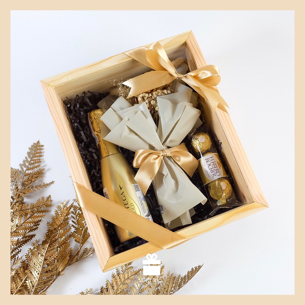 Jual GOLDEN PAMPER Wine Hampers / Gift / For Her / Birthday / Thank