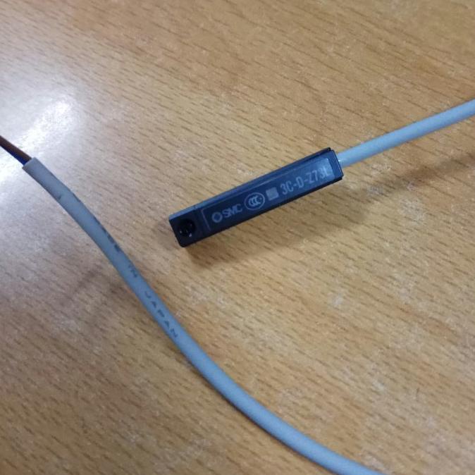10W Kapazität Rote LED Pneumatikzylinder Magnetsensor Reed Schalter 5-240v DC/AC D-Z73 Für Automatisierung Und Industrieanwendungen