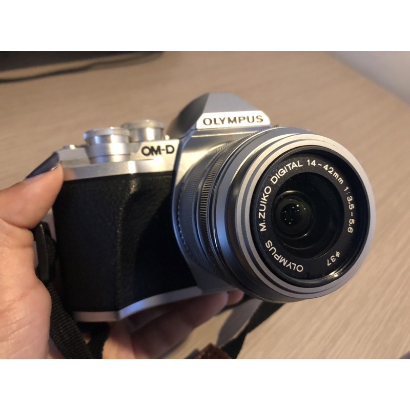 harga olympus omd em10 mark iii