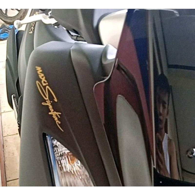 Jual Sticker maxi signature stiker maxi signature stiker motor | Shopee ...