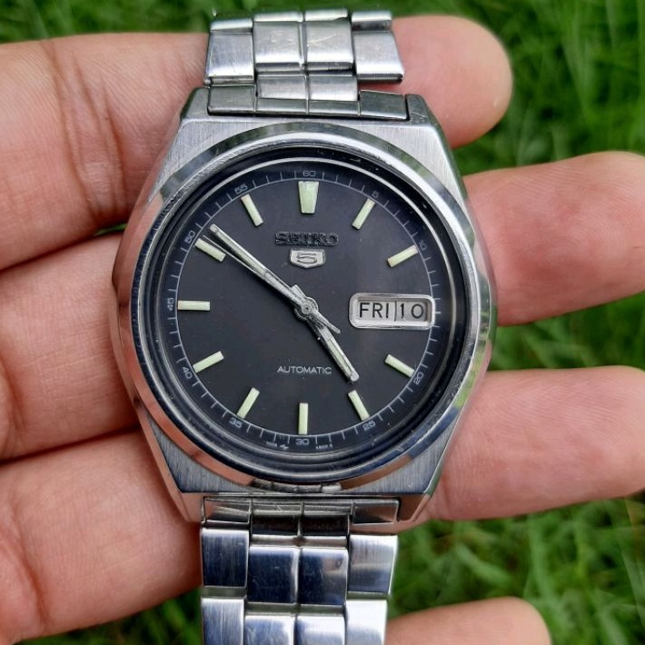 Seiko 5 Caliber 7009 Automatic Vintage Original