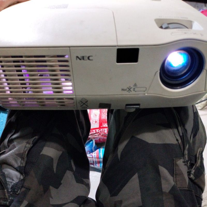 Jual proyektor NEC Np210 | Shopee Indonesia