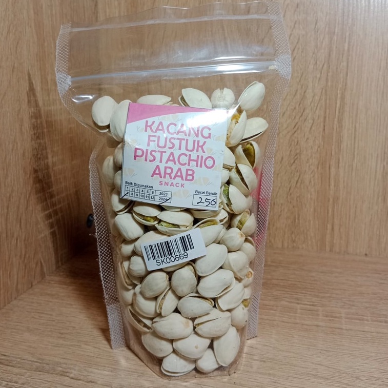 Jual Kacang Fustuk Pistachio Arab Kiloan 250g | Kacang Arab | Oleh Oleh ...