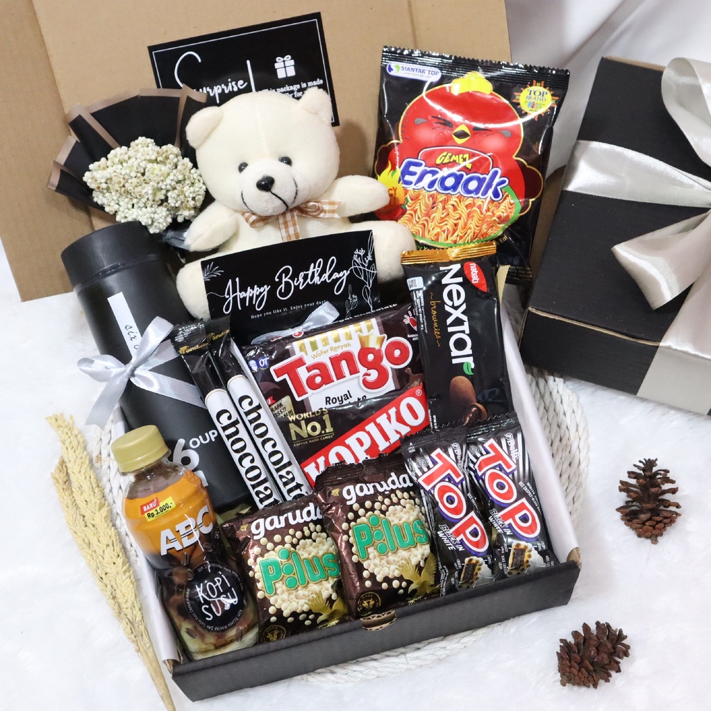 Jual Hampers Snack Hitam Black Edition Kado Ultah Wisuda Hadiah