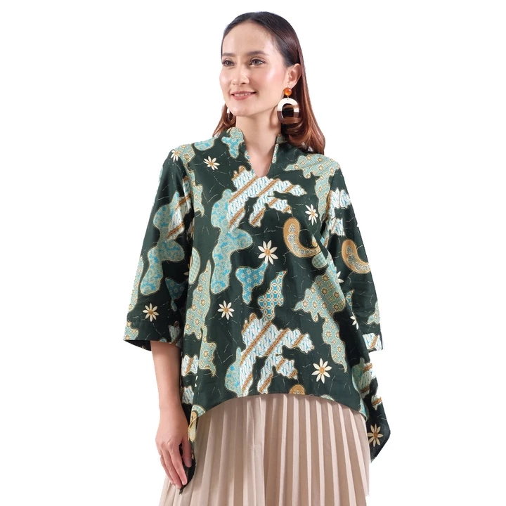Blouse Katun Hijau Asimetris