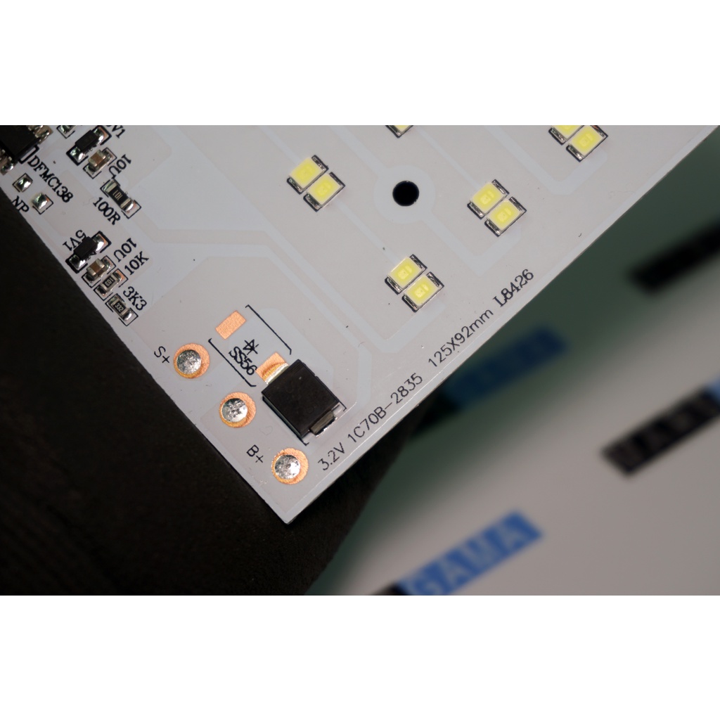 Jual PCB Papan Led SMD 2835 Input 3.2v - 3.65v lifepo4 32650 DIY Led ...
