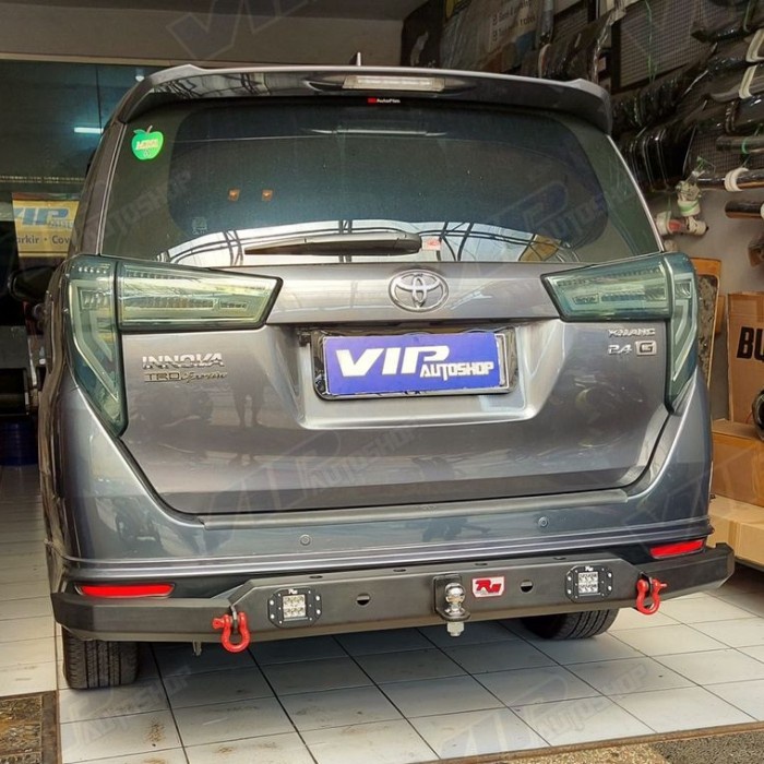 All New Innova Venturer: Pesta Visual di Balik Layar Sentuh