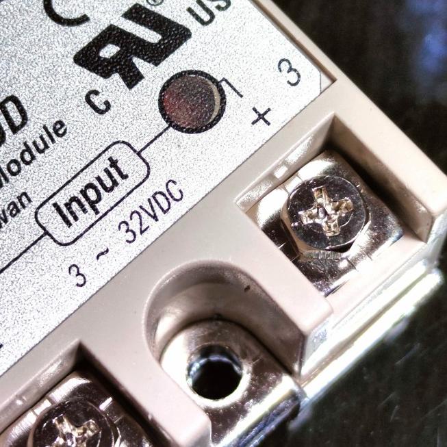 Jual SSR DC Solid State relay 25A DC-DC Fotek SSR-25DD Mosfet 5~200V DC ...