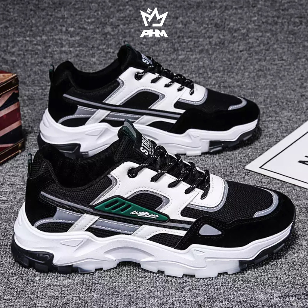 Sepatu sneakers clearance