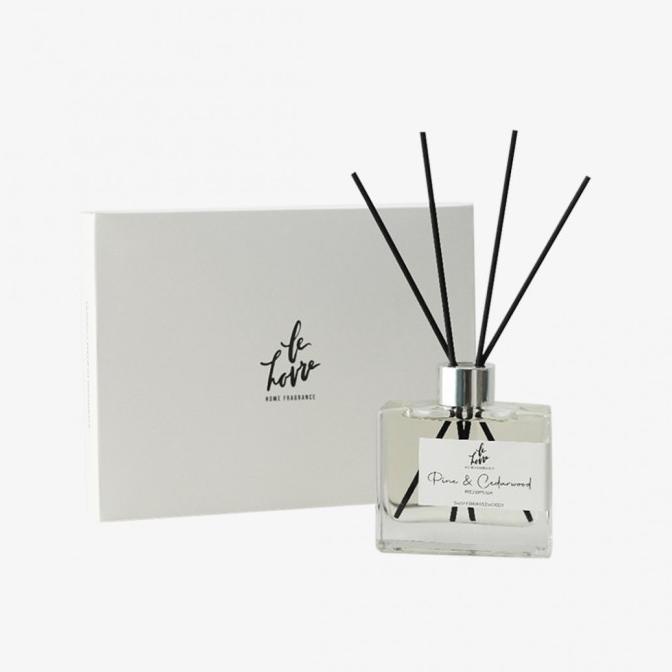 Jual Scent and Light Reed Diffuser Pine & Cedarwood | Shopee Indonesia
