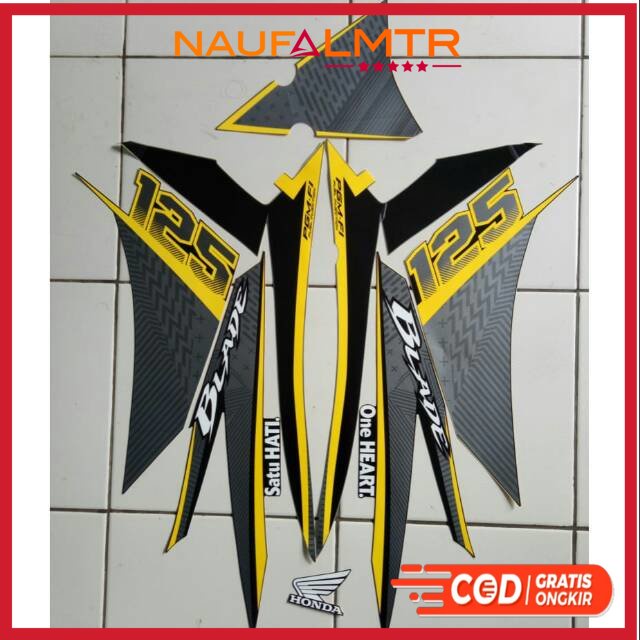 Jual Stiker Striping honda blade 125 fi racing 2016 hitam | Shopee ...