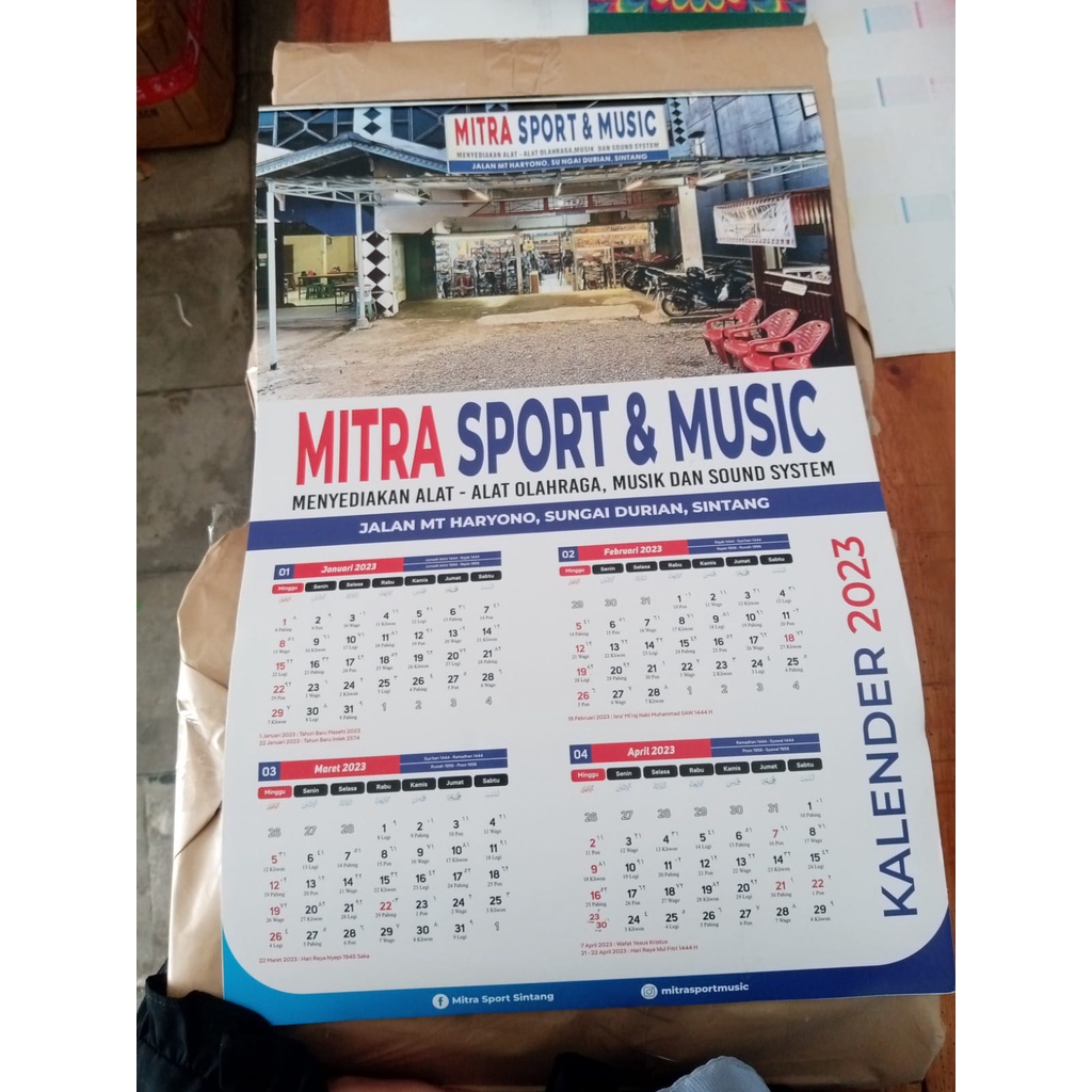 Jual Kalender Dinding Custom 2024 Klem Besi | Shopee Indonesia