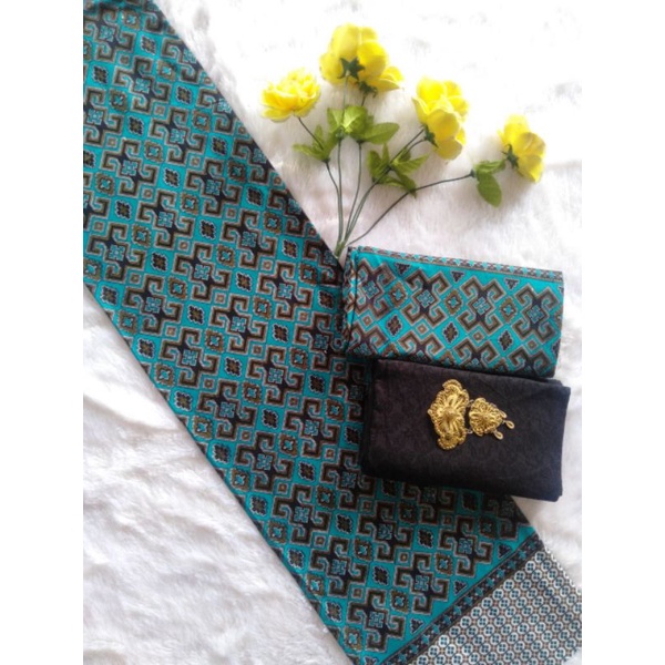 Jual BATIK MOTIF MANGGAR DAN SONGKET SET EMBOS | Shopee Indonesia