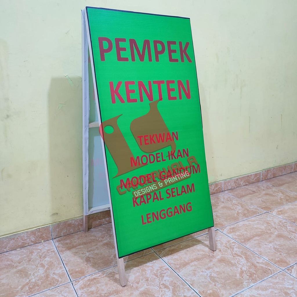 Jual STAND BANNER KAYU UKURAN 50 X 110 - A STANDING BANNER KAYU