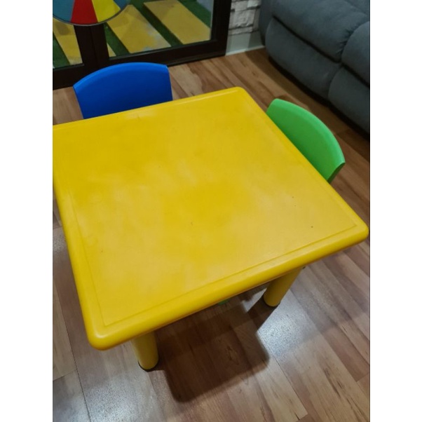 Jual Meja kursi Paud preloved kuning (merk Informa) | Shopee Indonesia