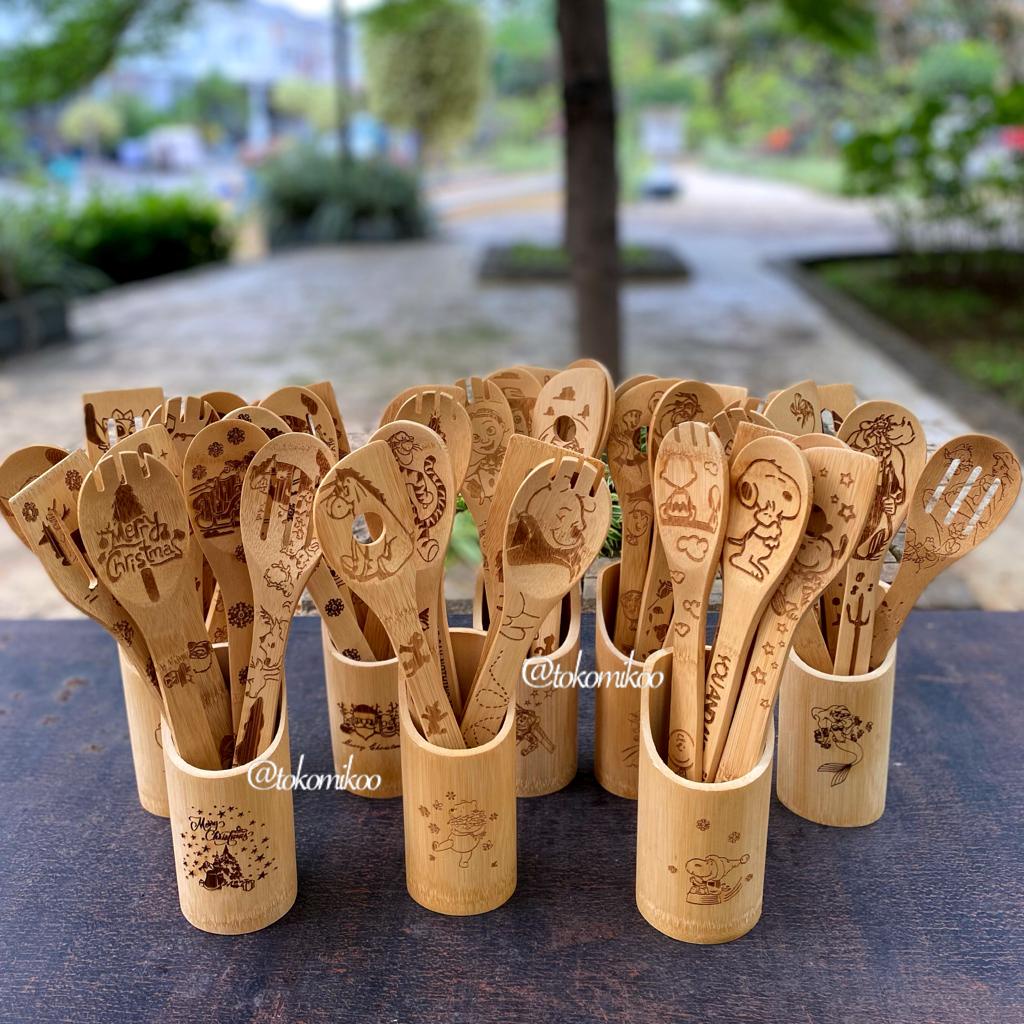 Jual Sutil Set Spatula Masak Bahan Bambu Motif Natal Snoopy Pooh Toy ...