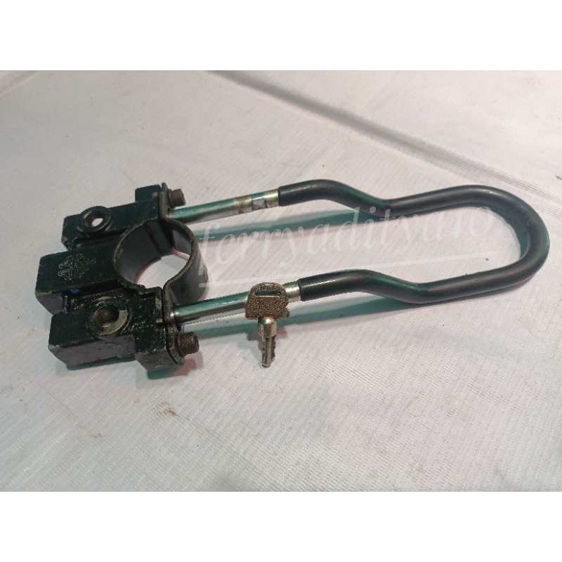 Jual Kunci ganda / gembok pengaman shock roda depanAstrea Prima ...