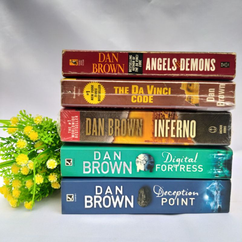 Jual Novel Dan Brown english preloved ( The Da Vinci Code, Angels