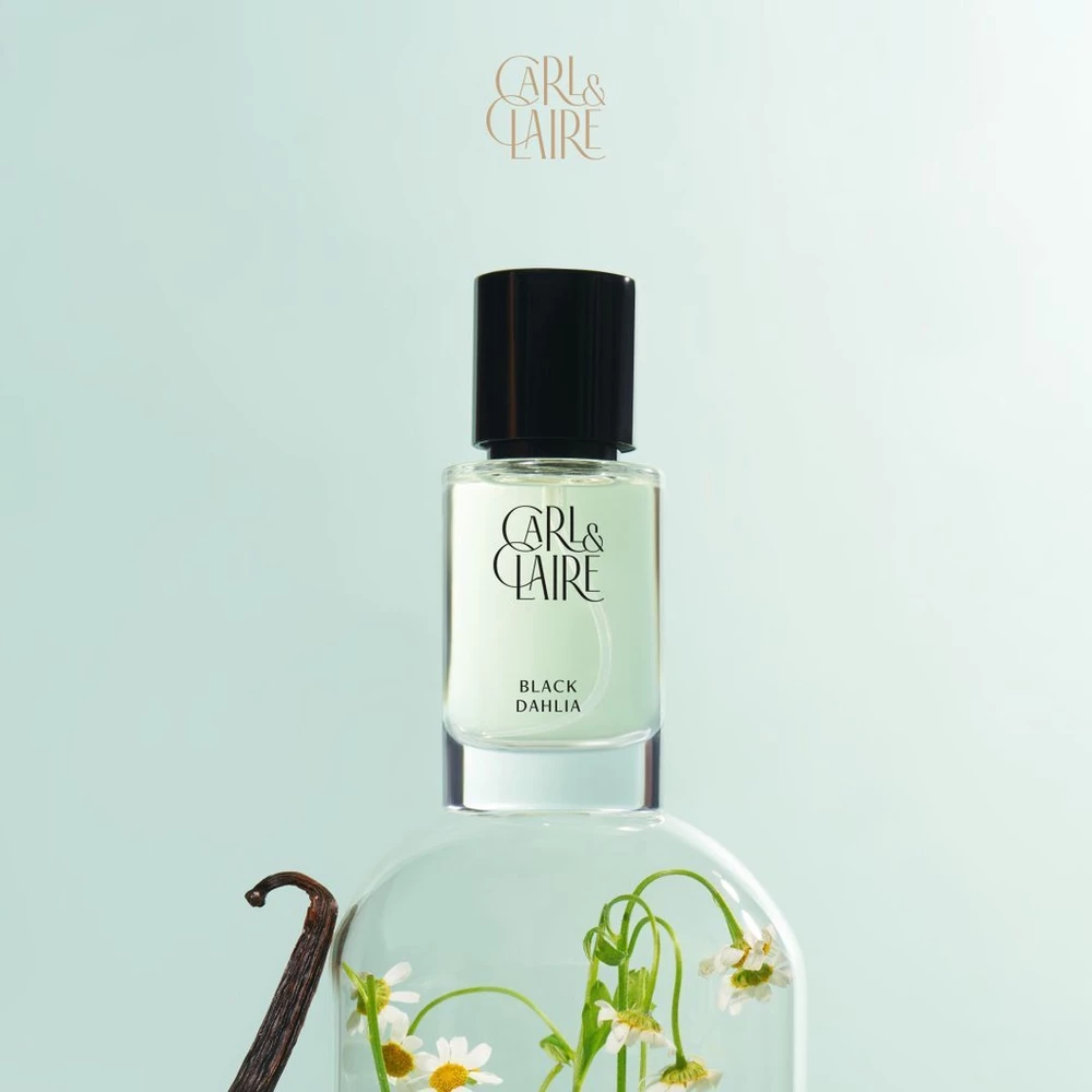 Black Dahlia - Carl & Claire
