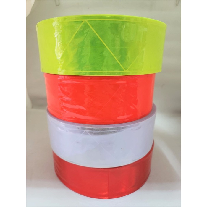 Jual Pvc Scotlight Segitiga 5cm 50mm Pita Scotlite isi 50meter | Shopee ...