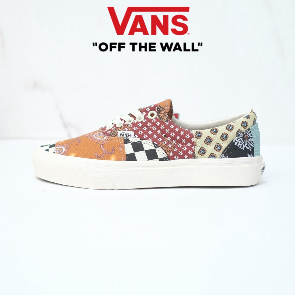国内配送 VANS ERA TIGER /TRUE WHITE Vans Era Tiger (2,300 THB) เติมความเเสบซ่าให้ชีวิตไปกับ Vans