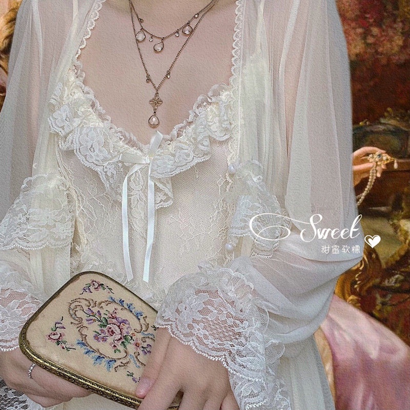 Jual Gaya pengadilan vintage Prancis yang manis gaun tidur ultra-tipis