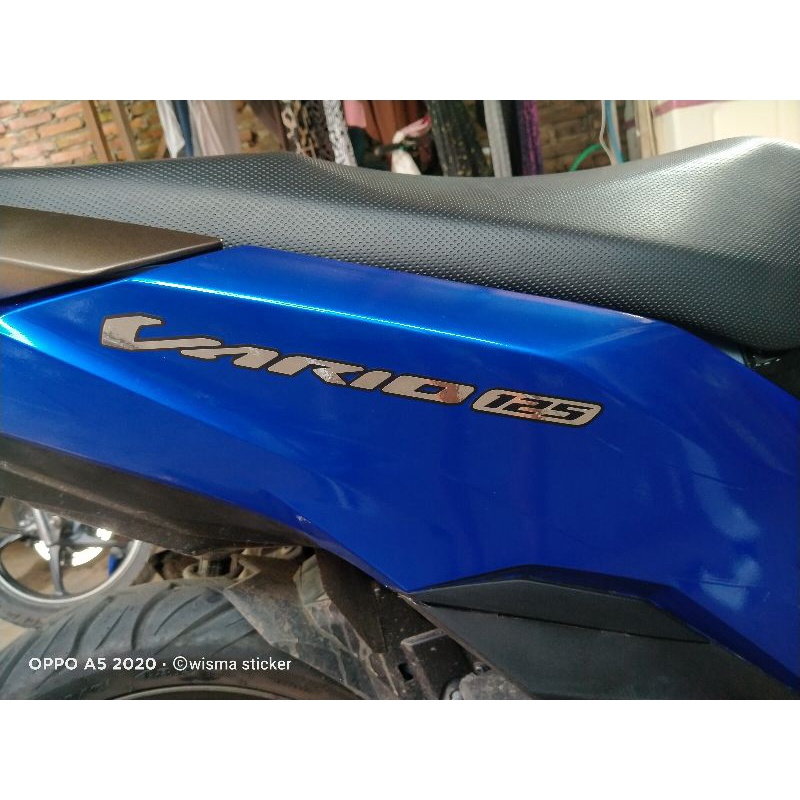 Jual Stiker Vario 125 Stiker Emblem Vario 150 Stiker Emblem Vario