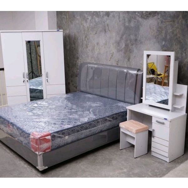 Jual Paket Hemat Set Kasur Spring Bed, Lemari dan Meja Rias Shopee