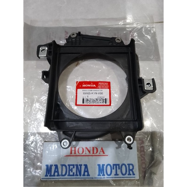 Jual Dudukan Base Comp Radiator Atau Cover Tutup Dudukan Rumah Radiator Honda PCX 160 K1Z