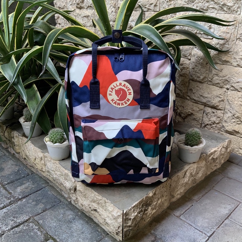 FJALLRAVEN KANKEN CLASSIC ART BACKPACK SUMMER LANDSCAPE