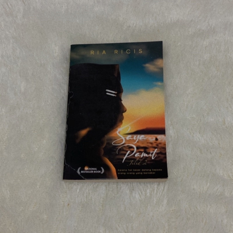 Jual Buku Saya Pamit by Ria Ricis (preloved) | Shopee Indonesia