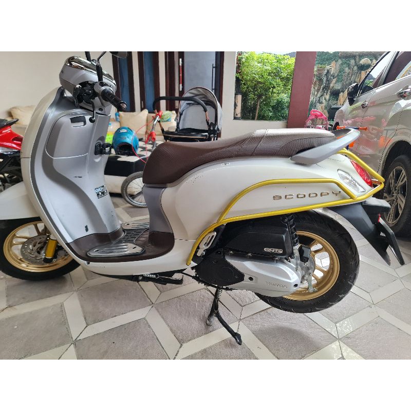 Jual AKSESORIS PELINDUNG BODY SCOOPY KARBU CRASHBAR SCOOPY NEW 2015 ...