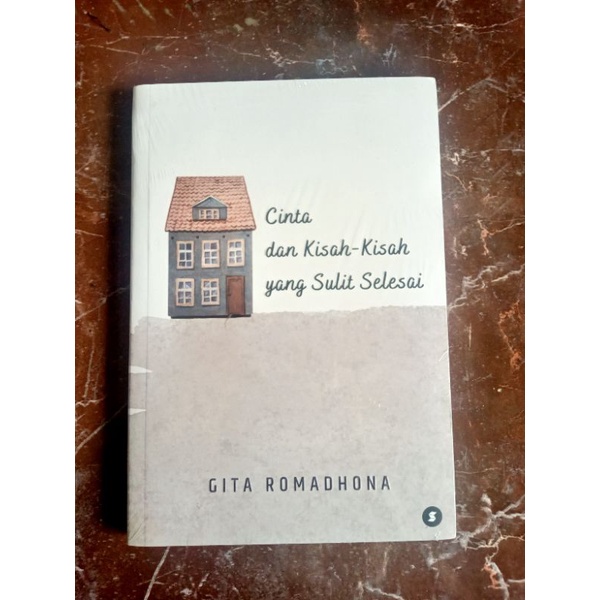 Jual Buku Sajak Cinta Dan Kisah Kisah Yang Sulit Selesai Shopee Indonesia