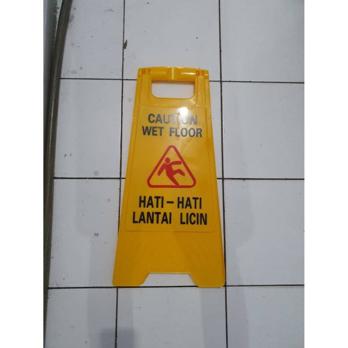 Jual Rambu Plang Caution Wet Floor Awas Lantai Licin Kokoh Tulisan Besar Shopee Indonesia 9396