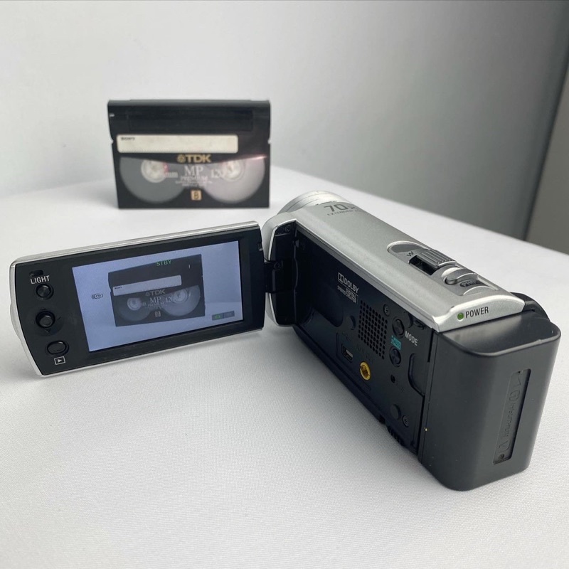 Jual HANDYCAM SONY DCRSX22E Shopee Indonesia