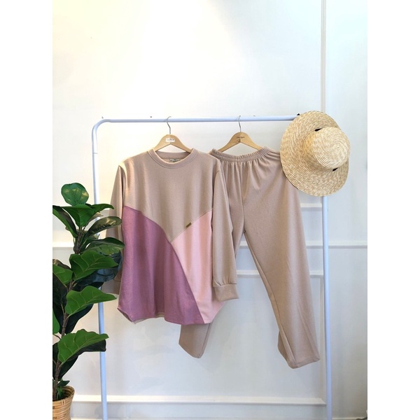 Jual onesetknit | Shopee Indonesia