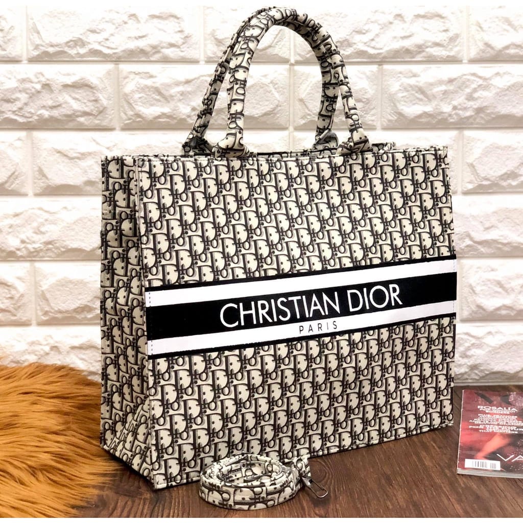 Harga tas christian dior tote bag sale
