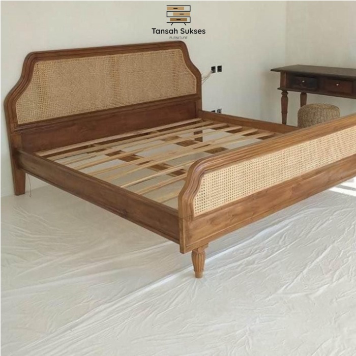 Jual TEMPAT TIDUR MINIMALIS KAYU JATI/DIPAN MINIMALIS KAYU JATI ROTAN ...