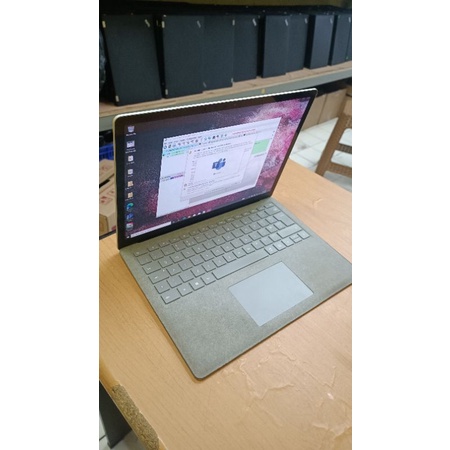 Jual Microsoft Surface laptop 1 i5 7th ram 8gb ssd 256gb touchscreen ...