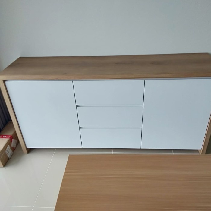 Jual Credenza Hpl Credenza Tv Kabinet Minimalis Modern Shopee Indonesia