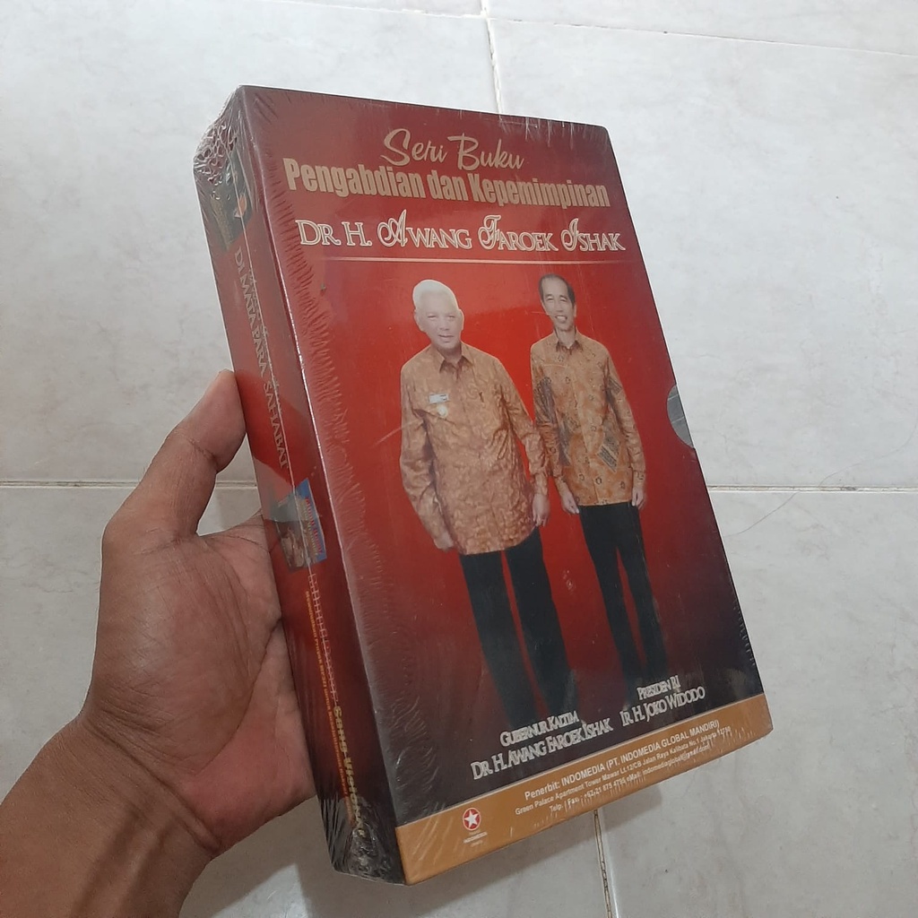 Jual Seri Buku Pengabdian Dan Kepemimpinan DR. H. Awang Faroek Ishak ...