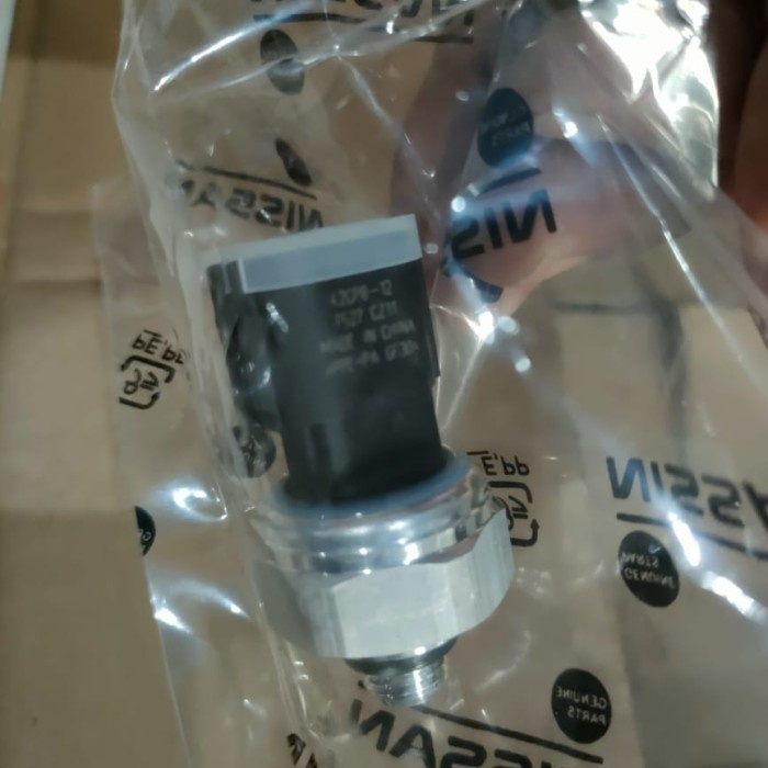 Jual /////] Rps refrigeran Pressure Sensor froen AC Nissan Livina ...