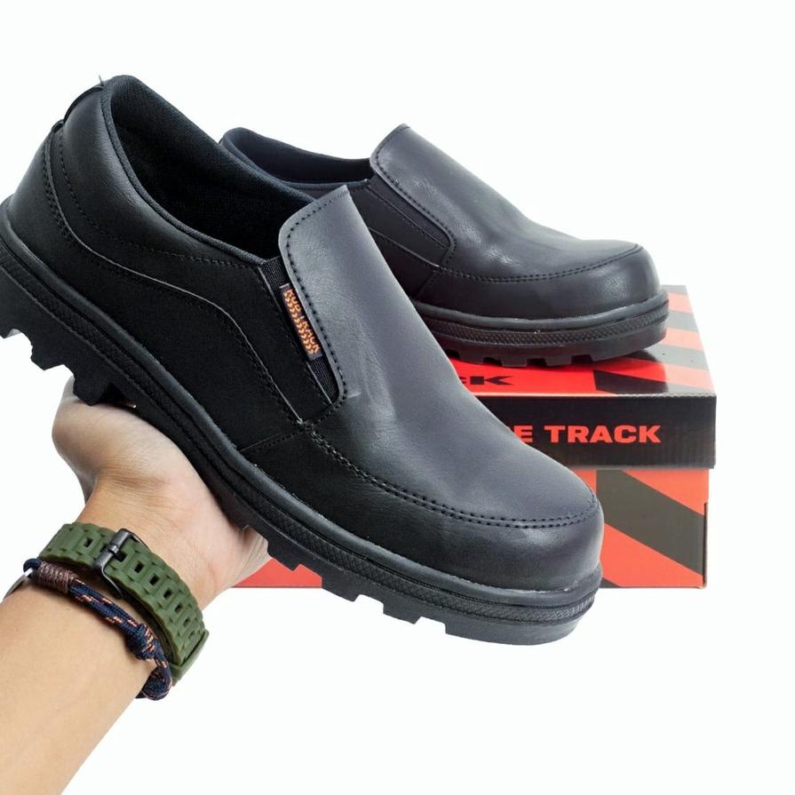 Jual Bestseller Sepatu Safety Boots Pria Safety Slip On Rub Track Cowok