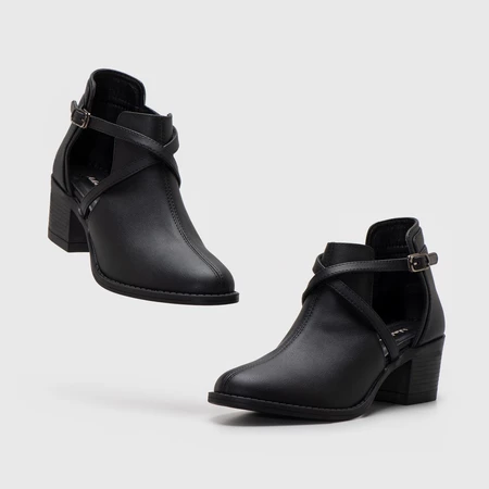  Nauka Boots Black