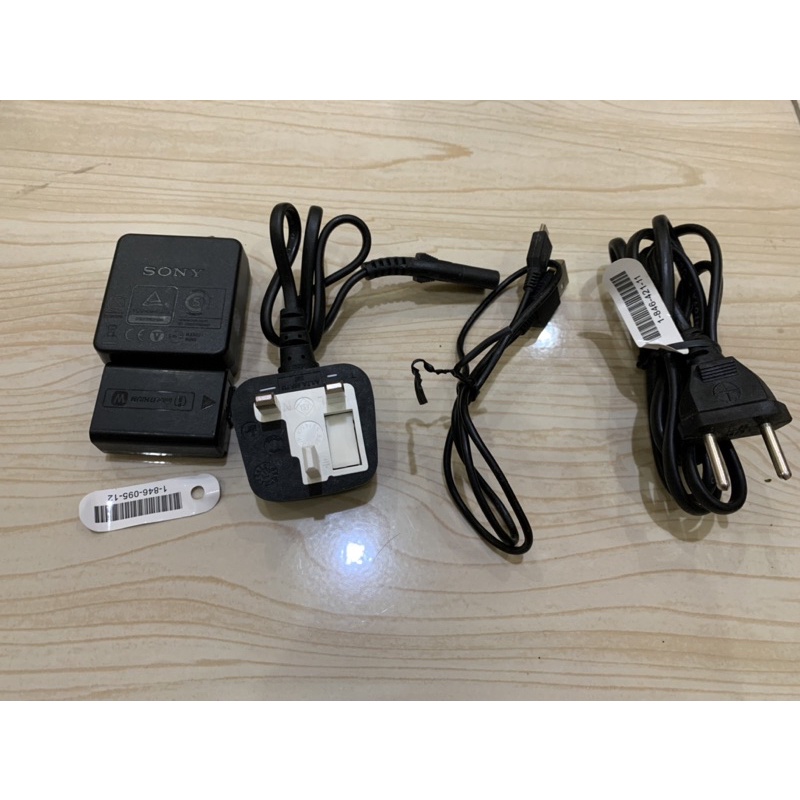 Jual CHARGER ORIGINAL SONY A6000 A7 A6300 A6500 A5100 A5000 DAN LAIN LAIN Shopee Indonesia