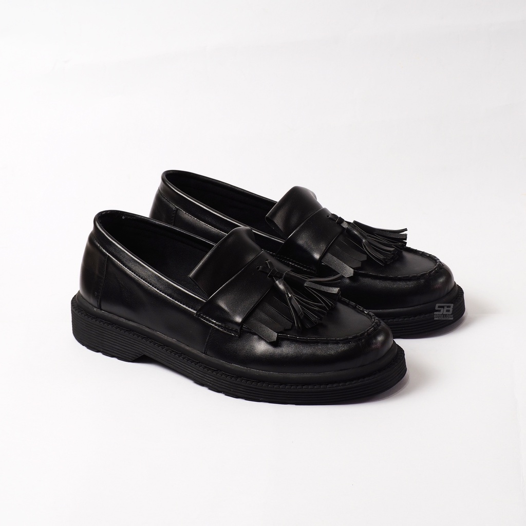 Sepatu cowok loafer slip on sepatu pria tampa tali nd0167