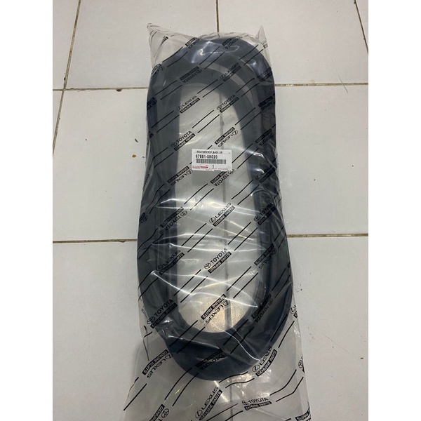 Jual karet pintu karet pintu bagasi toyota innova 2005-2015 | Shopee ...