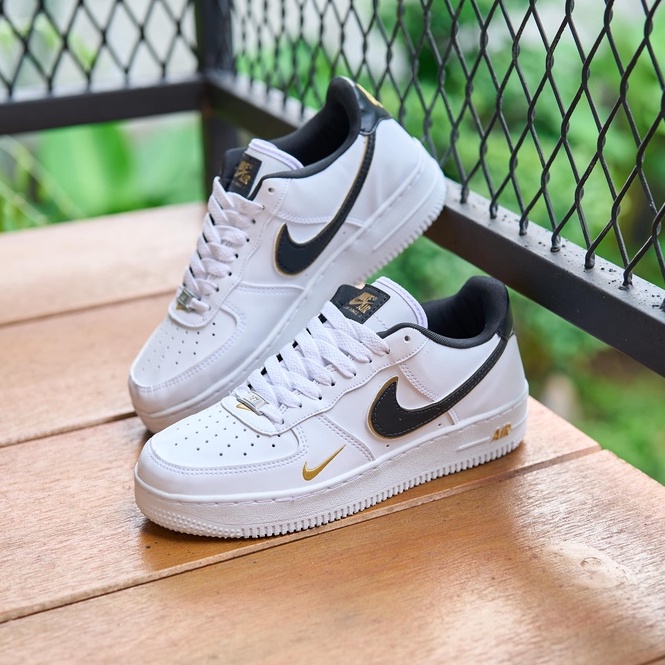 Nike Air Force 1 Gold Double Swoosh DA8481-001 DA8481-100